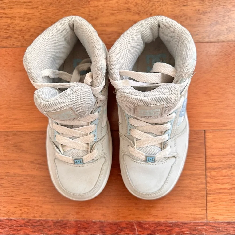 DC Youth Kids Pure Boys‎ High Top Sneaker SP Skate Shoe Sz 2.5 Blue Gray White